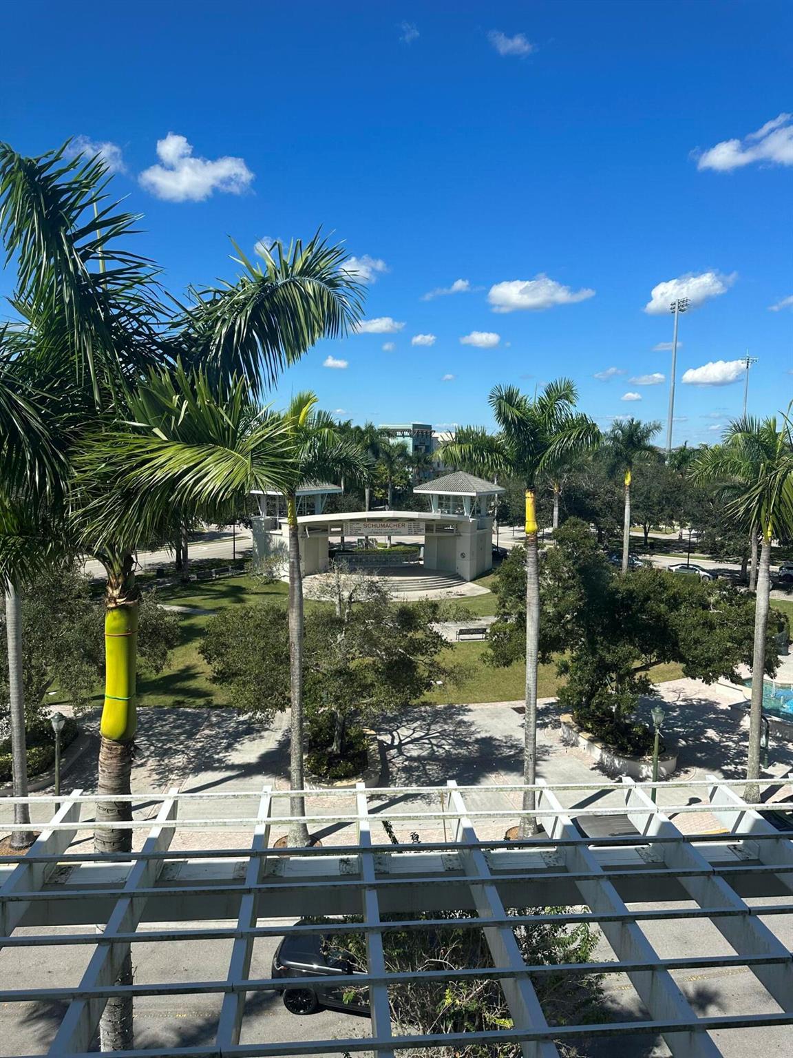 VILLAGE AT ABACOA CONDO - Residential Lease