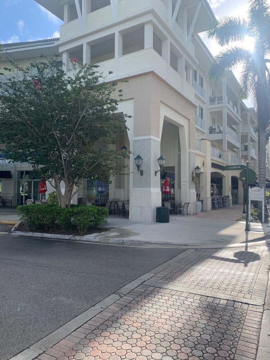 Partially furnished. Beautiful condo downtown just seconds to all eateries, shopping, barbers, salons, Amphitheater, Roger Dean Stadium, FAU, beaches and I-95.  Always activities happening. Italian Fest, Live concerts, Food Trucks