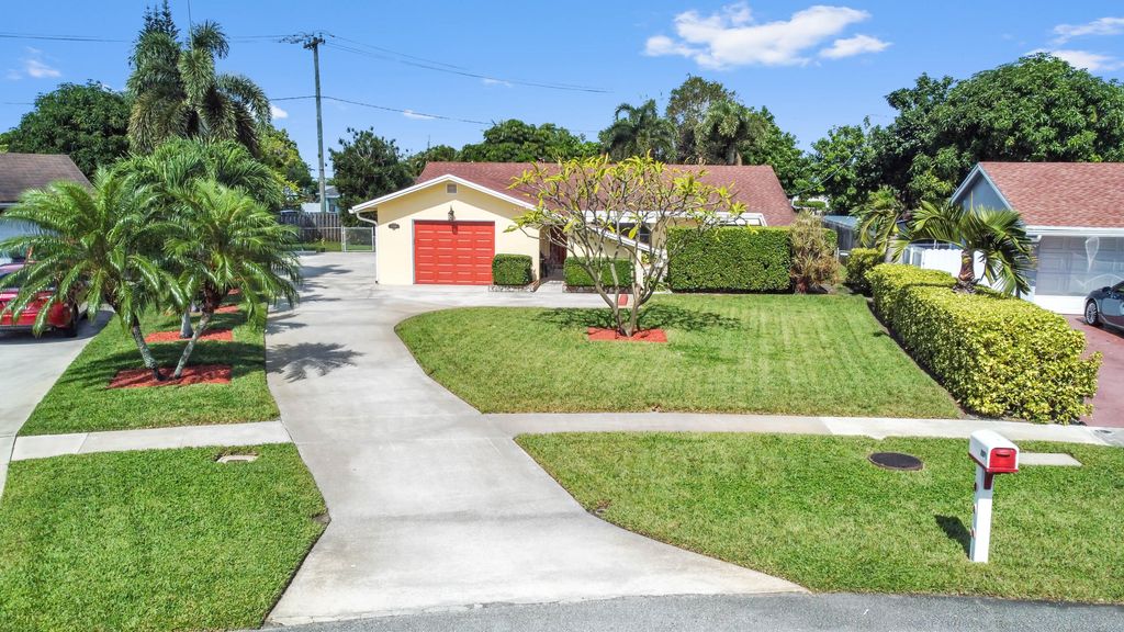 Photo of 2809 Donald Road, Lake Worth, FL 33461 (MLS # R11134759)