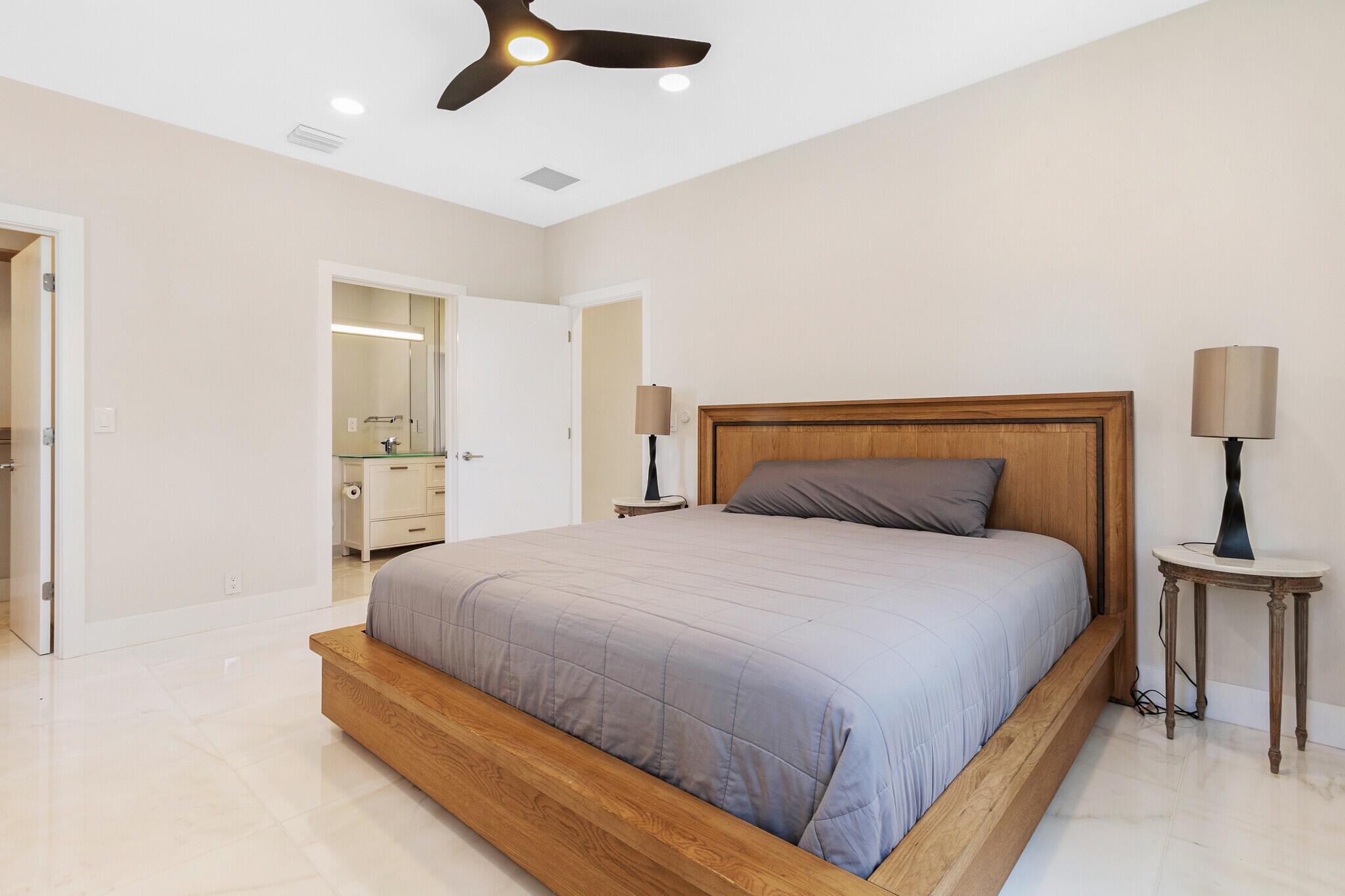 LIGHTHOUSE POINT 6TH SEC - Residential