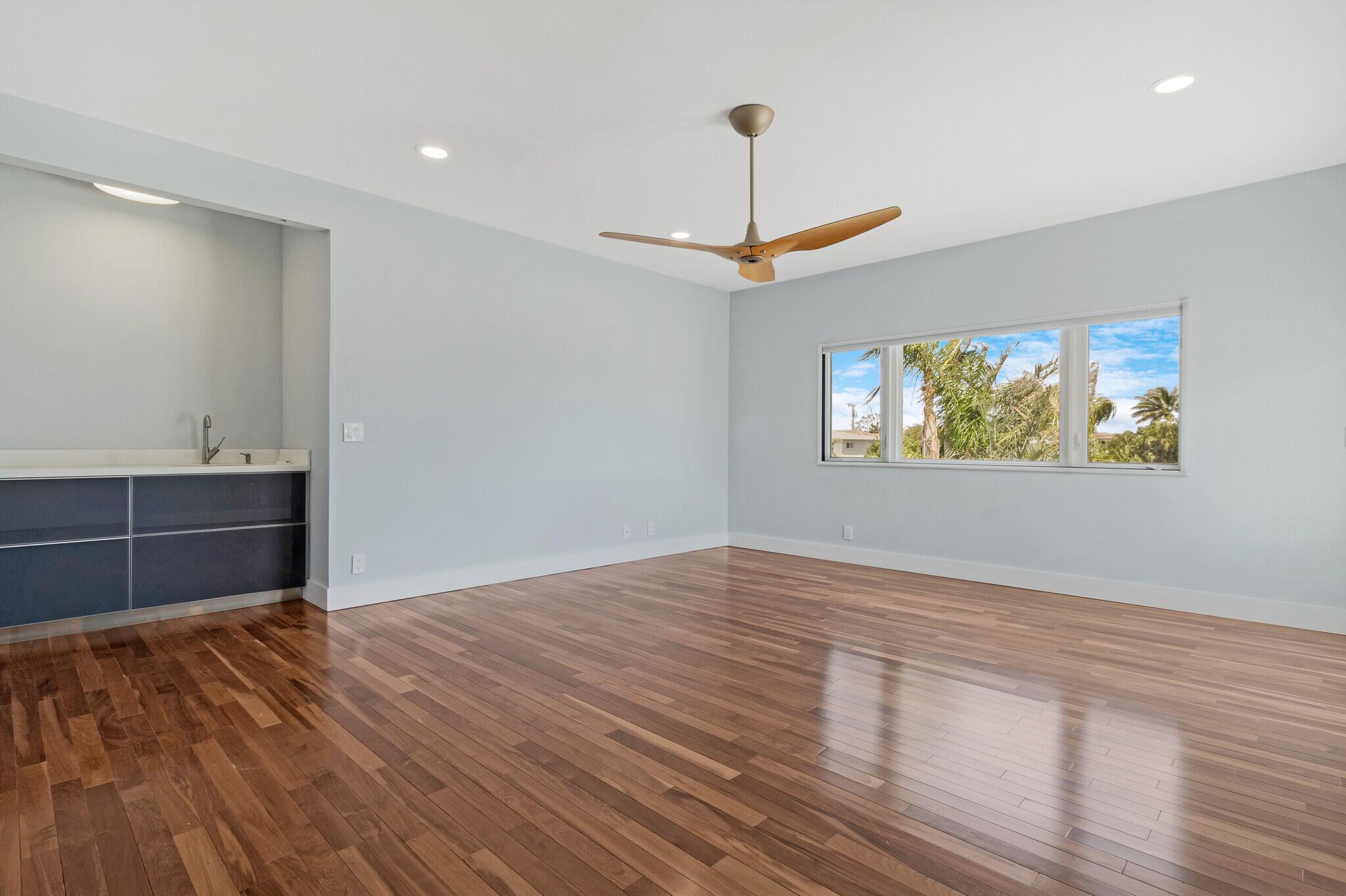 LIGHTHOUSE POINT 6TH SEC - Residential