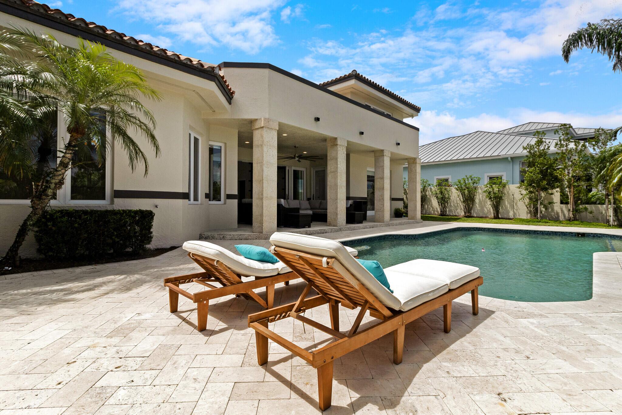 LIGHTHOUSE POINT 6TH SEC - Residential