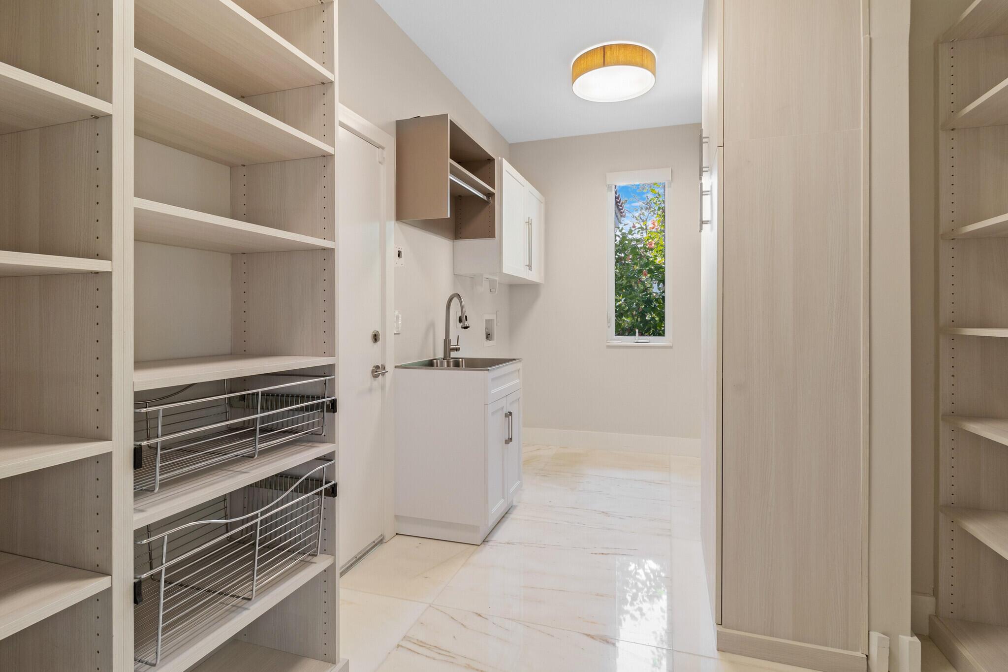 LIGHTHOUSE POINT 6TH SEC - Residential