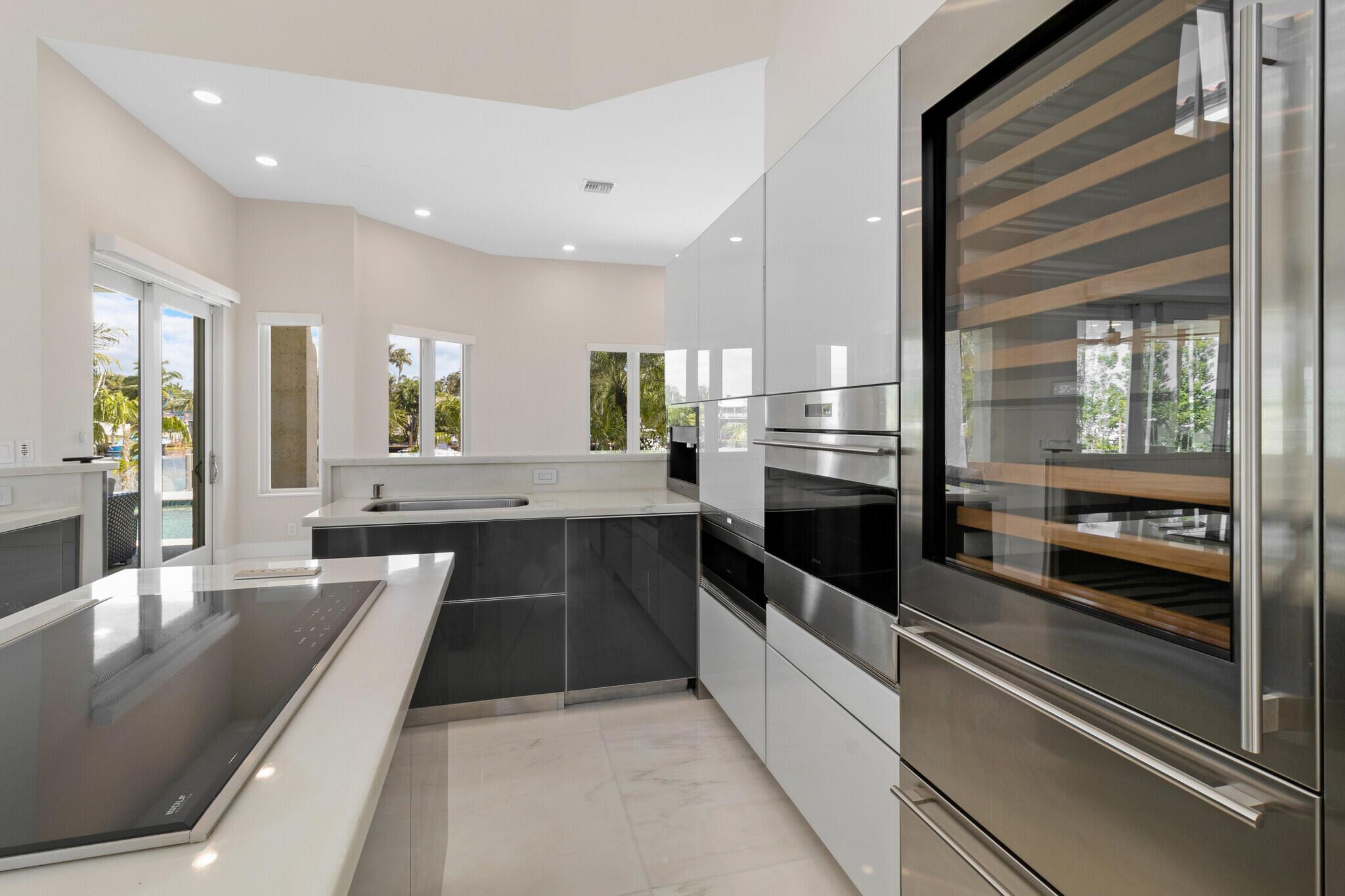 LIGHTHOUSE POINT 6TH SEC - Residential