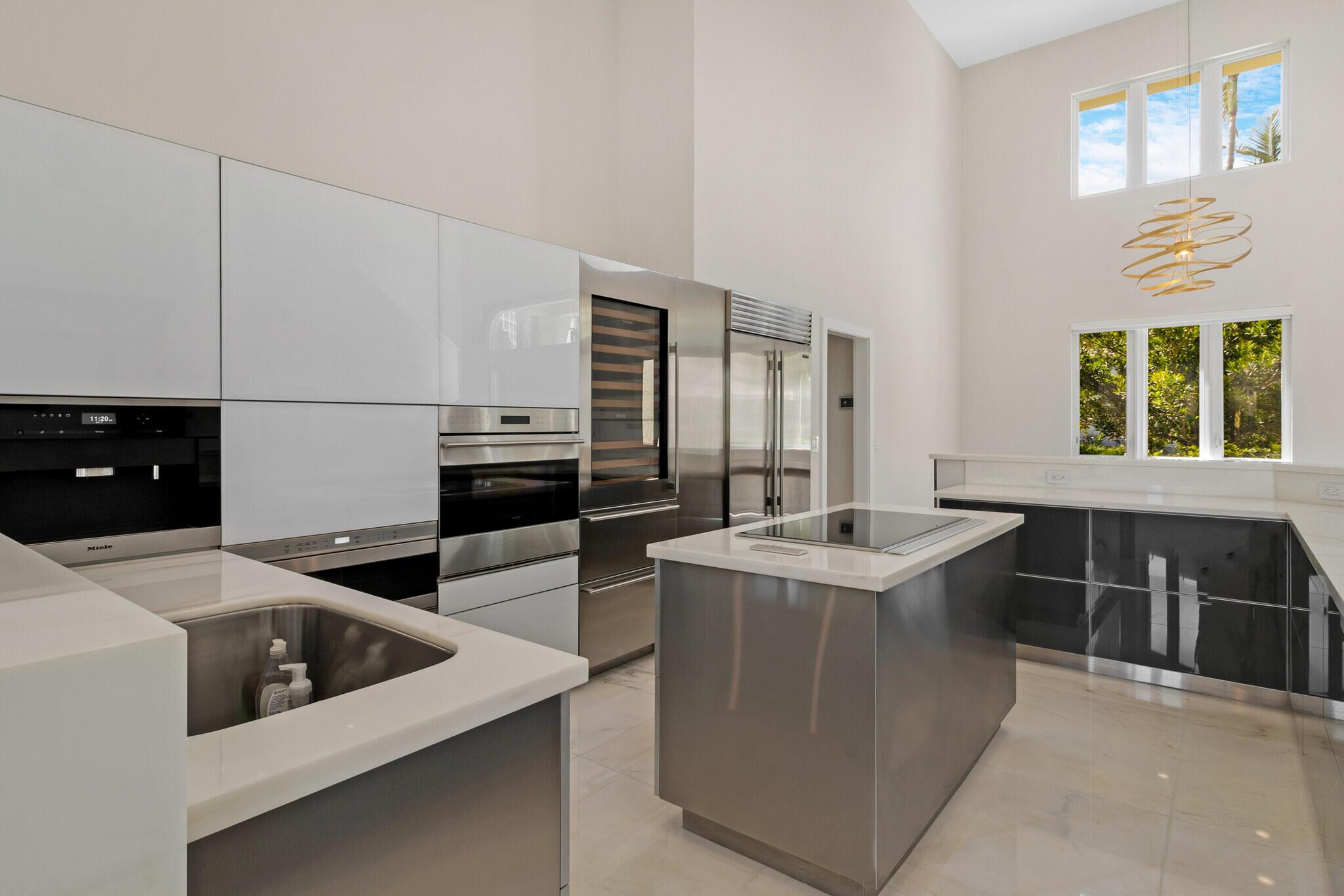 LIGHTHOUSE POINT 6TH SEC - Residential