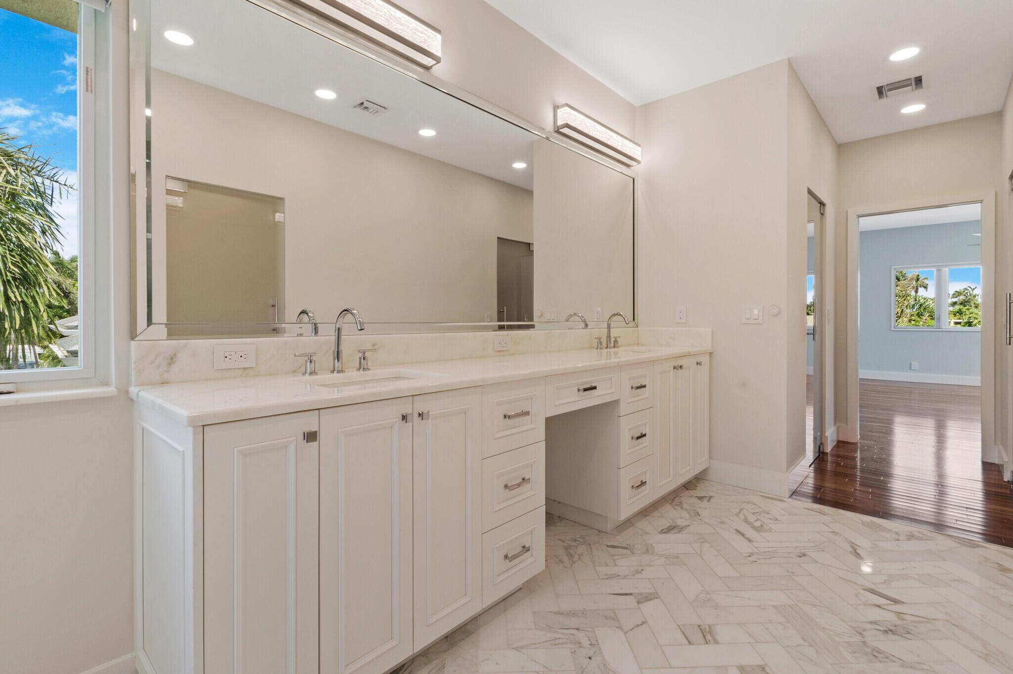 LIGHTHOUSE POINT 6TH SEC - Residential