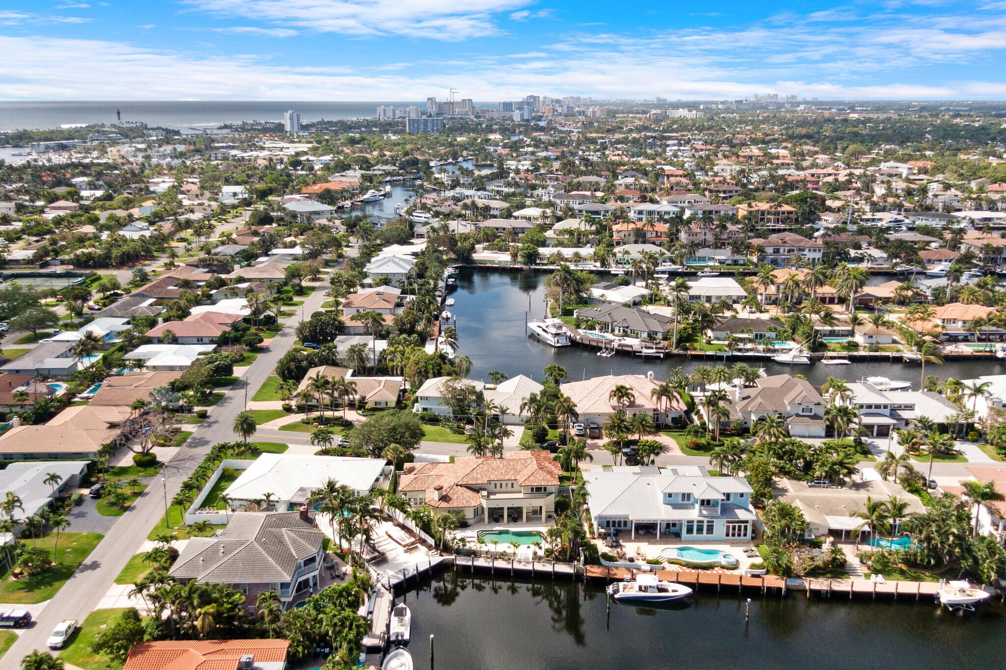 LIGHTHOUSE POINT 6TH SEC - Residential