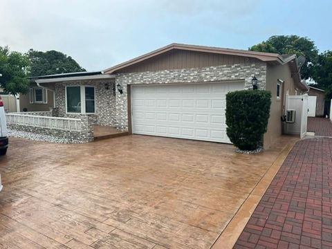 165 NW 78th Ave Margate FL 33063