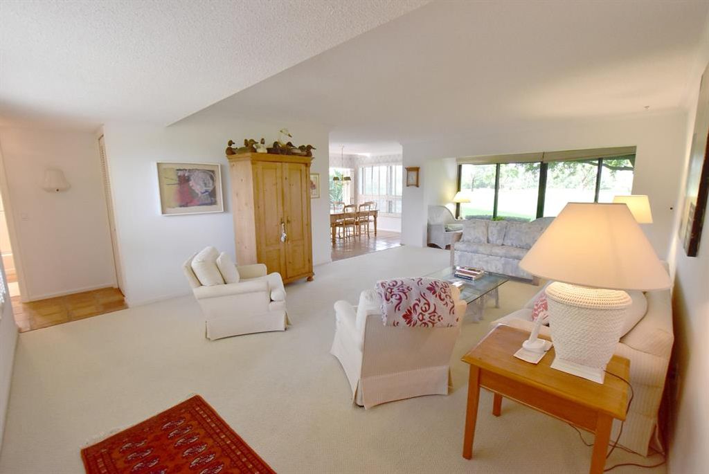 Photo of 3958 Quail Ridge Drive N #Egret, Boynton Beach, FL 33436 (MLS # R10670170)