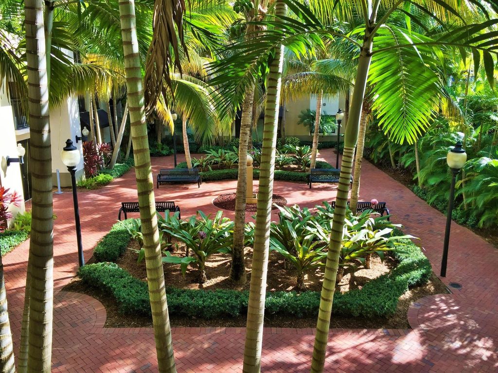 Photo of 4905 Midtown Lane #2201, Palm Beach Gardens, FL 33418 (MLS # R10946446)