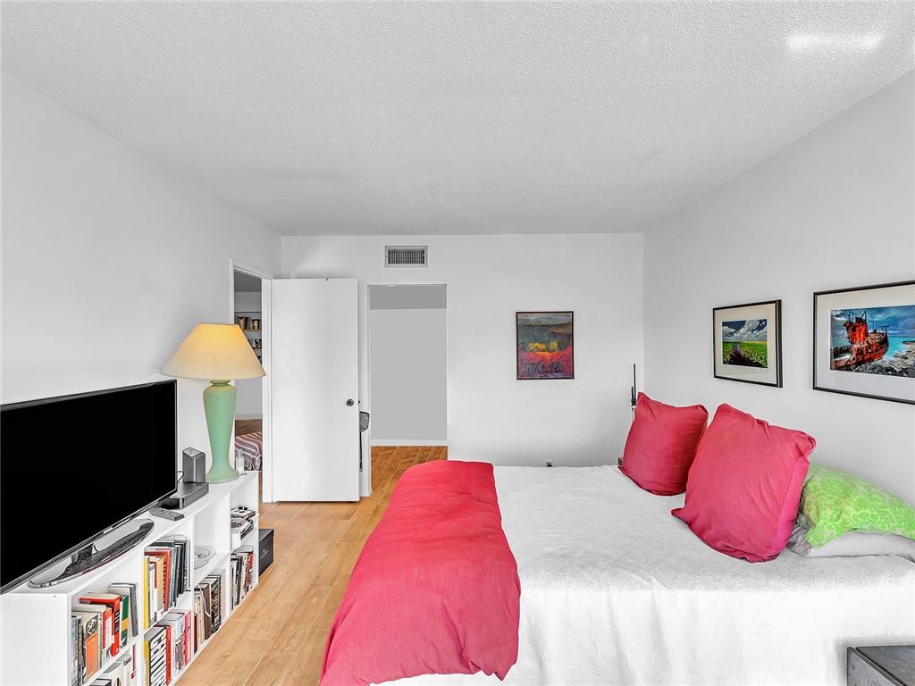 River Terrace - Residential