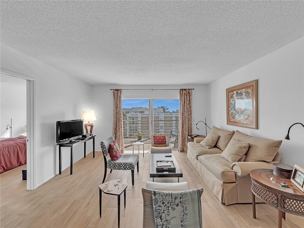 River Terrace - Residential