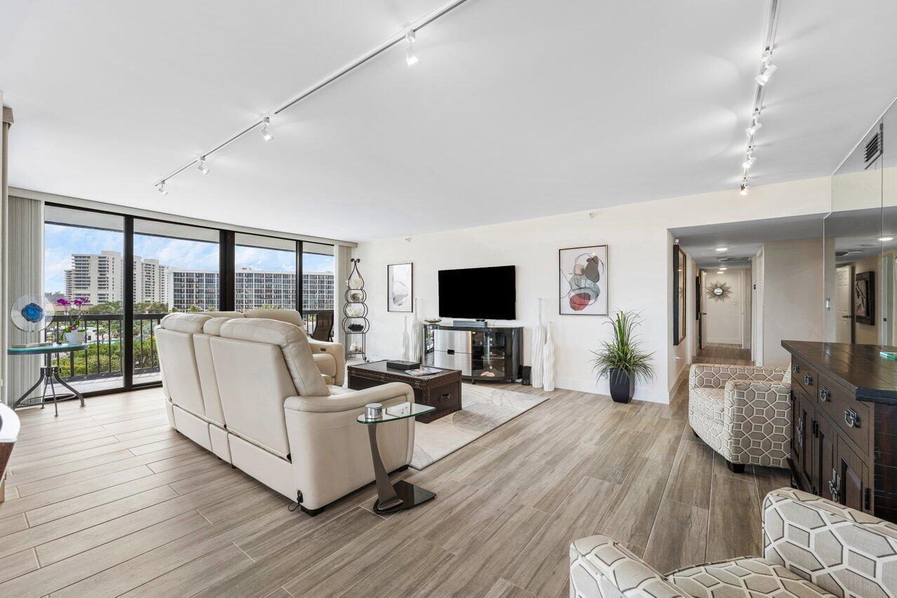 4740 S Ocean Boulevard 616