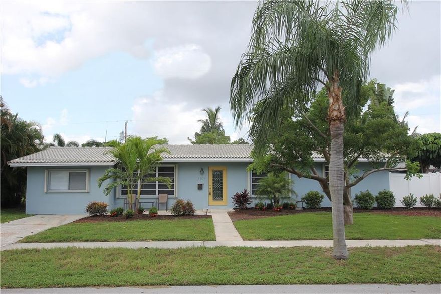 Fantastic 3bd/2ba Single Family Home located in highly desirable Cove neighborhood. Property is located only 1 mile from Deerfield Beach & less than a half mile from the intracoastal waterway, restaurants, pier, nightlife & shopping. Property features include: Large fenced in back yard, new stainless steel appliances, extra bonus room that can be used as 4th bedroom, newer AC, accordion shutters & screened in Florida Room/patio. Minimum 600 credit score required, no evictions, no criminal background. Pets welcome. First, last & security is required to move in. Lawn maintenance and trash is included in rent.