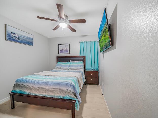 VILLAS OF WINDMILL POINT - Residential