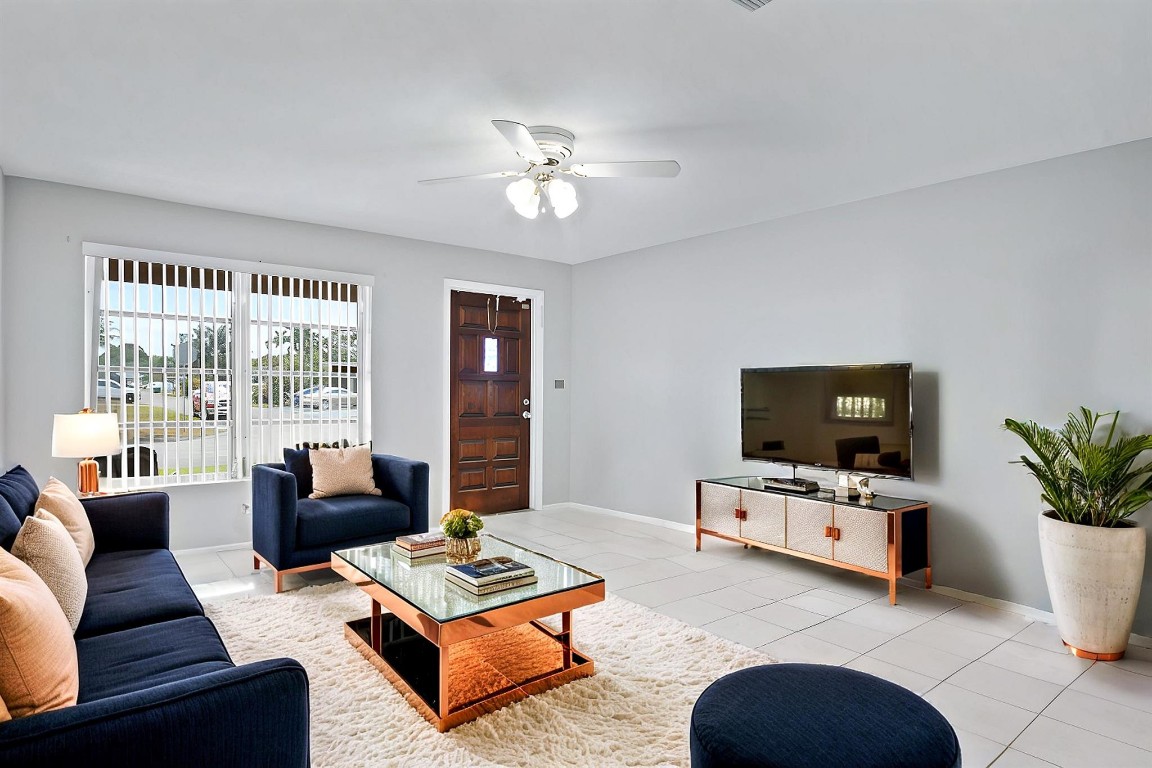 Mainlands Of Tamarac Lake - Residential