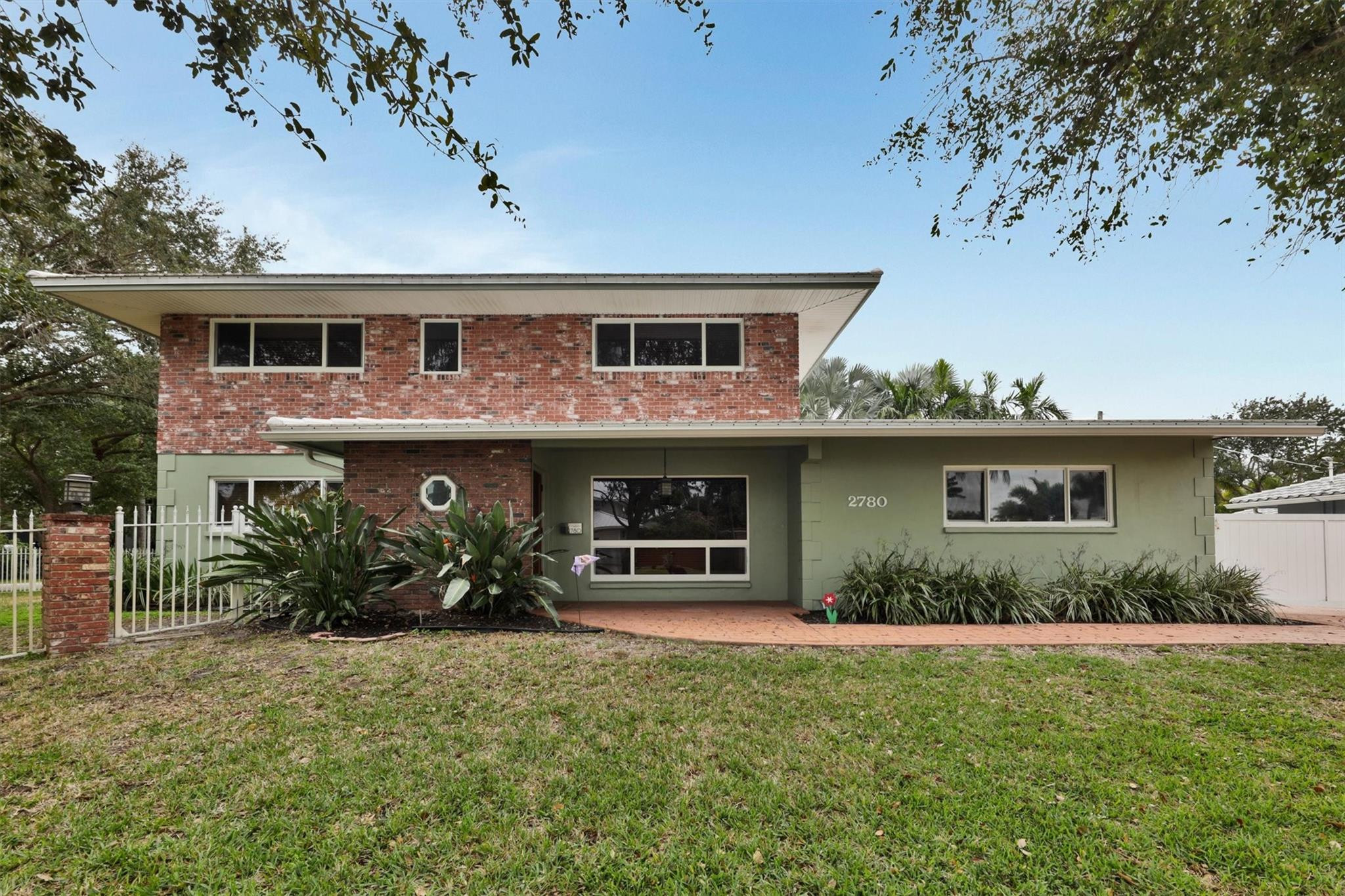 Cypress Point 28-16 B - Residential