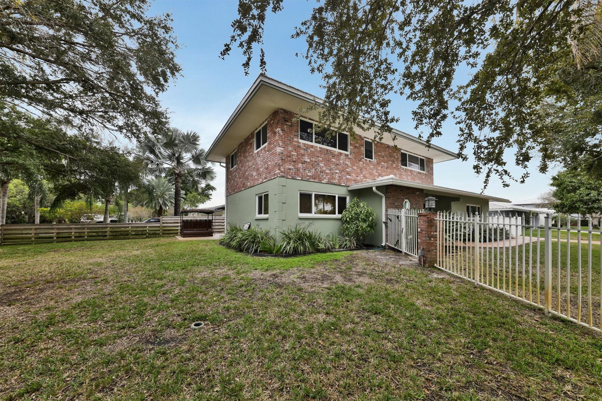 Cypress Point 28-16 B - Residential