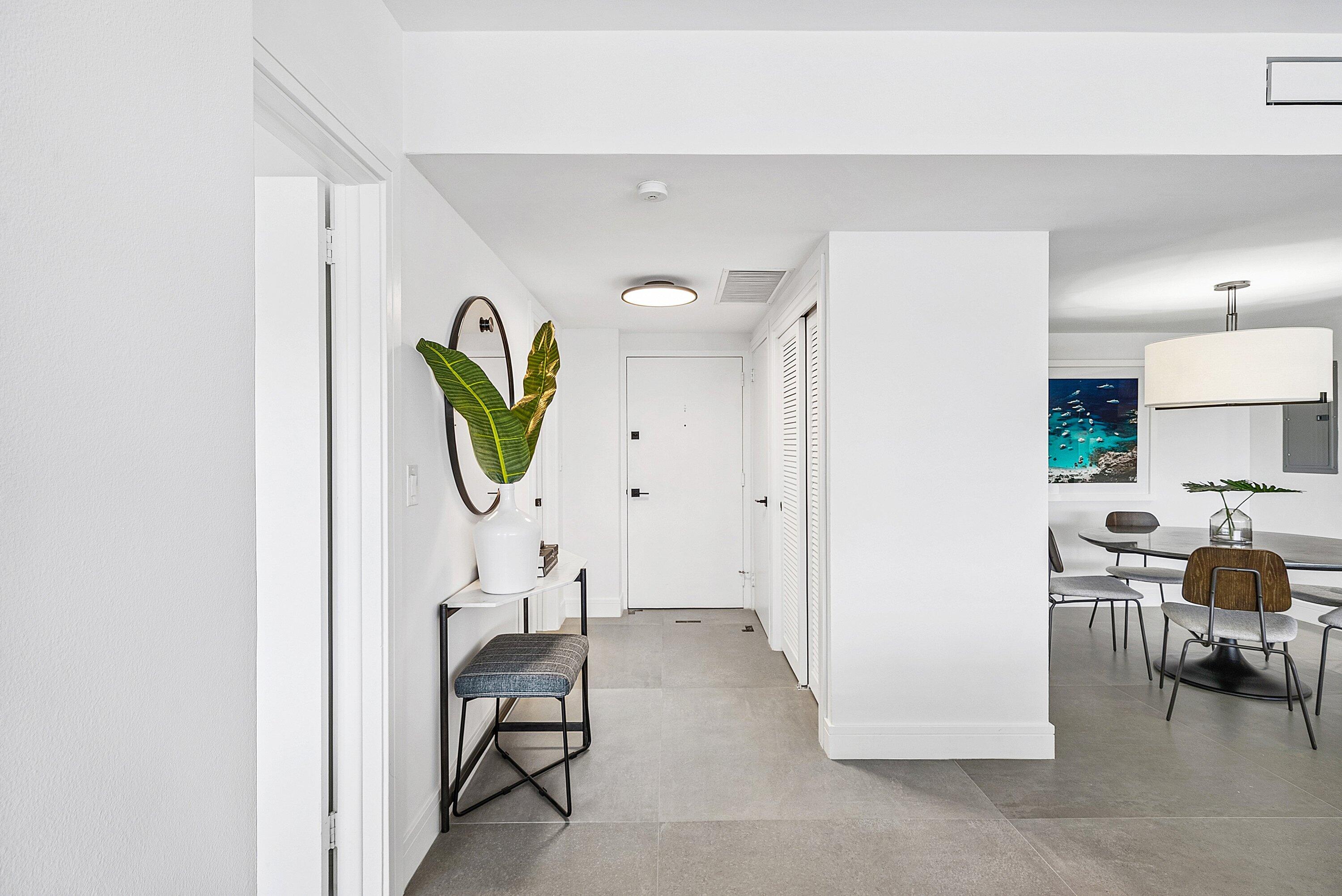 1000 Lowry Street 5d