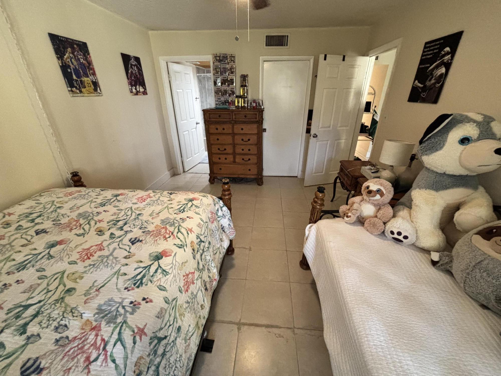 CYPRESS CHASE NORTH NO 4 CONDO - Residential