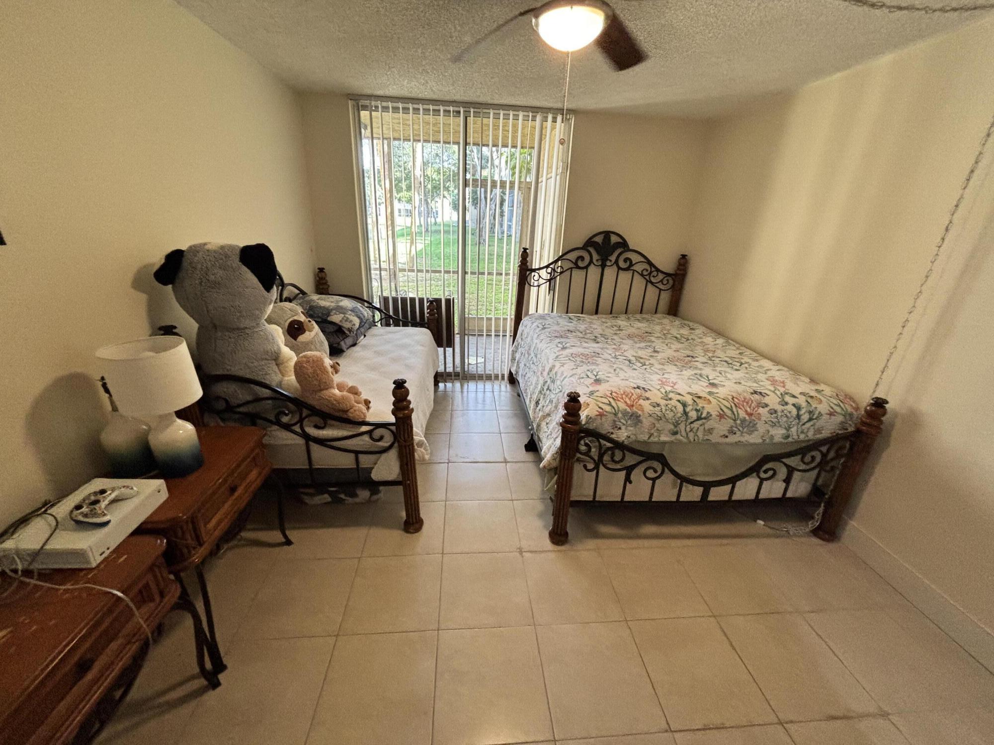 CYPRESS CHASE NORTH NO 4 CONDO - Residential