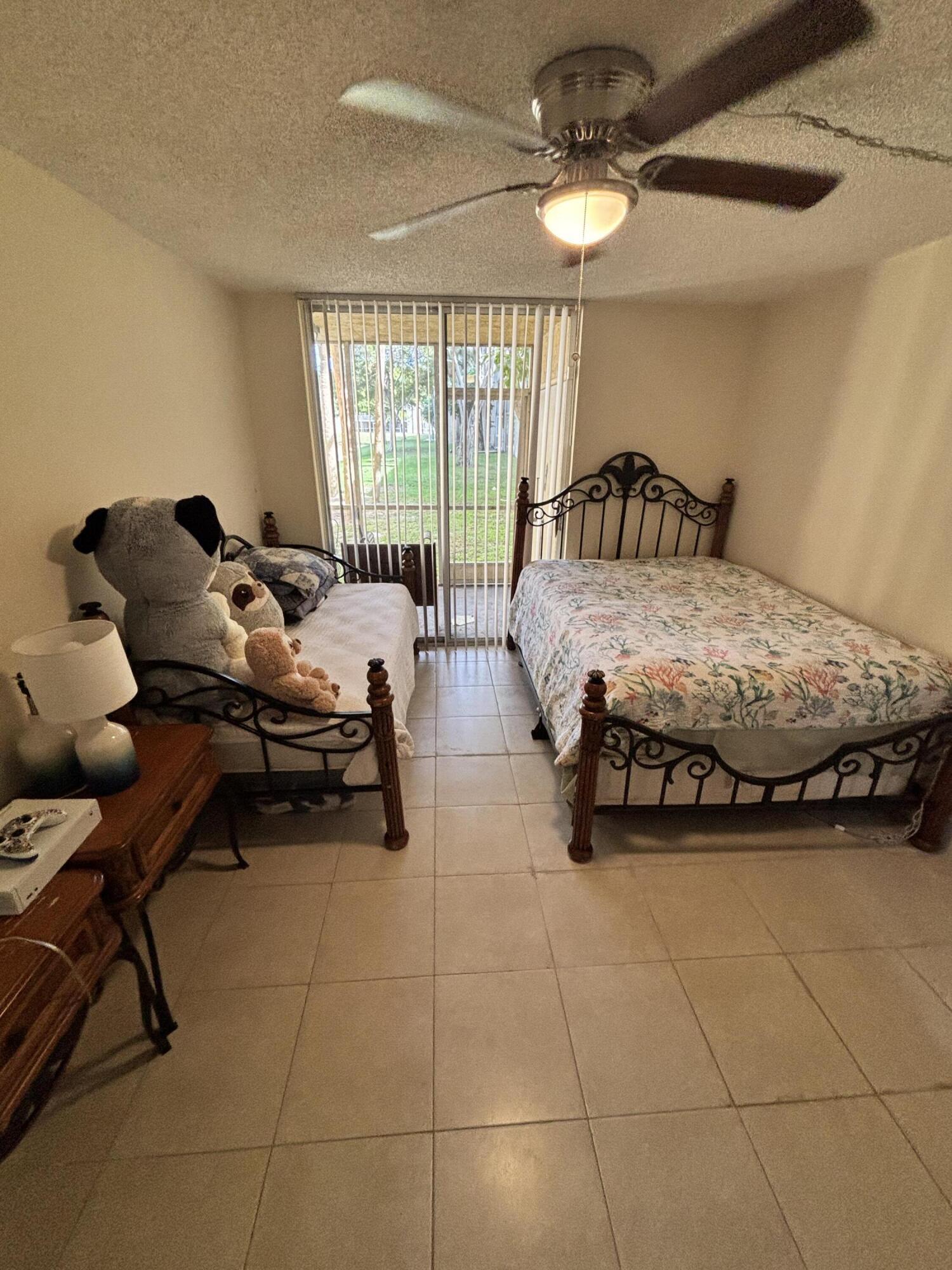 CYPRESS CHASE NORTH NO 4 CONDO - Residential