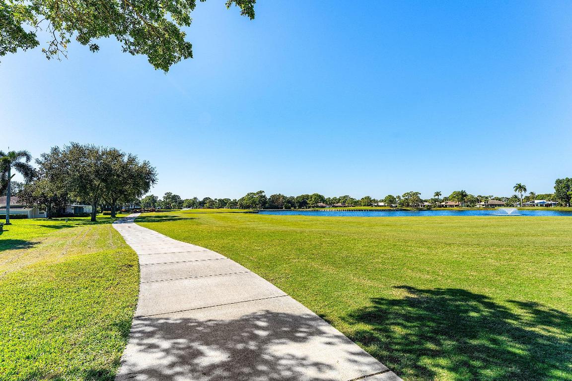 EASTPOINTE COUNTRY CLUB 1 - Residential