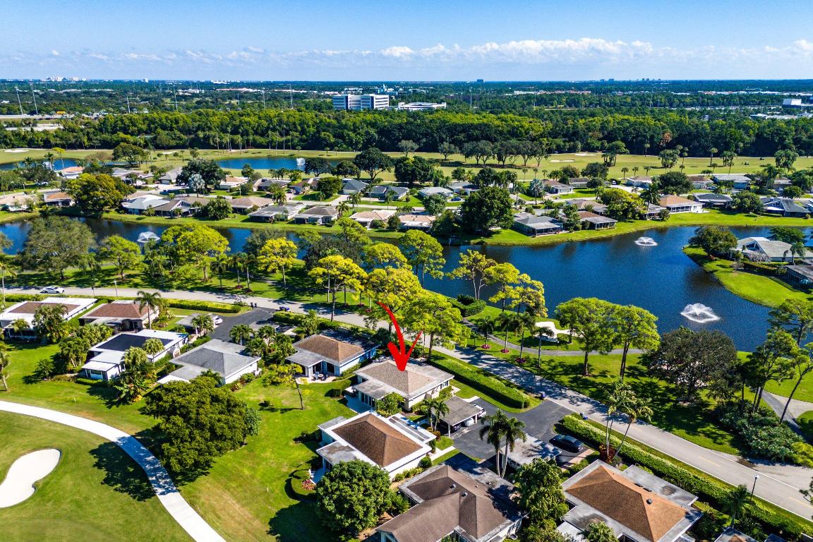 EASTPOINTE COUNTRY CLUB 1 - Residential