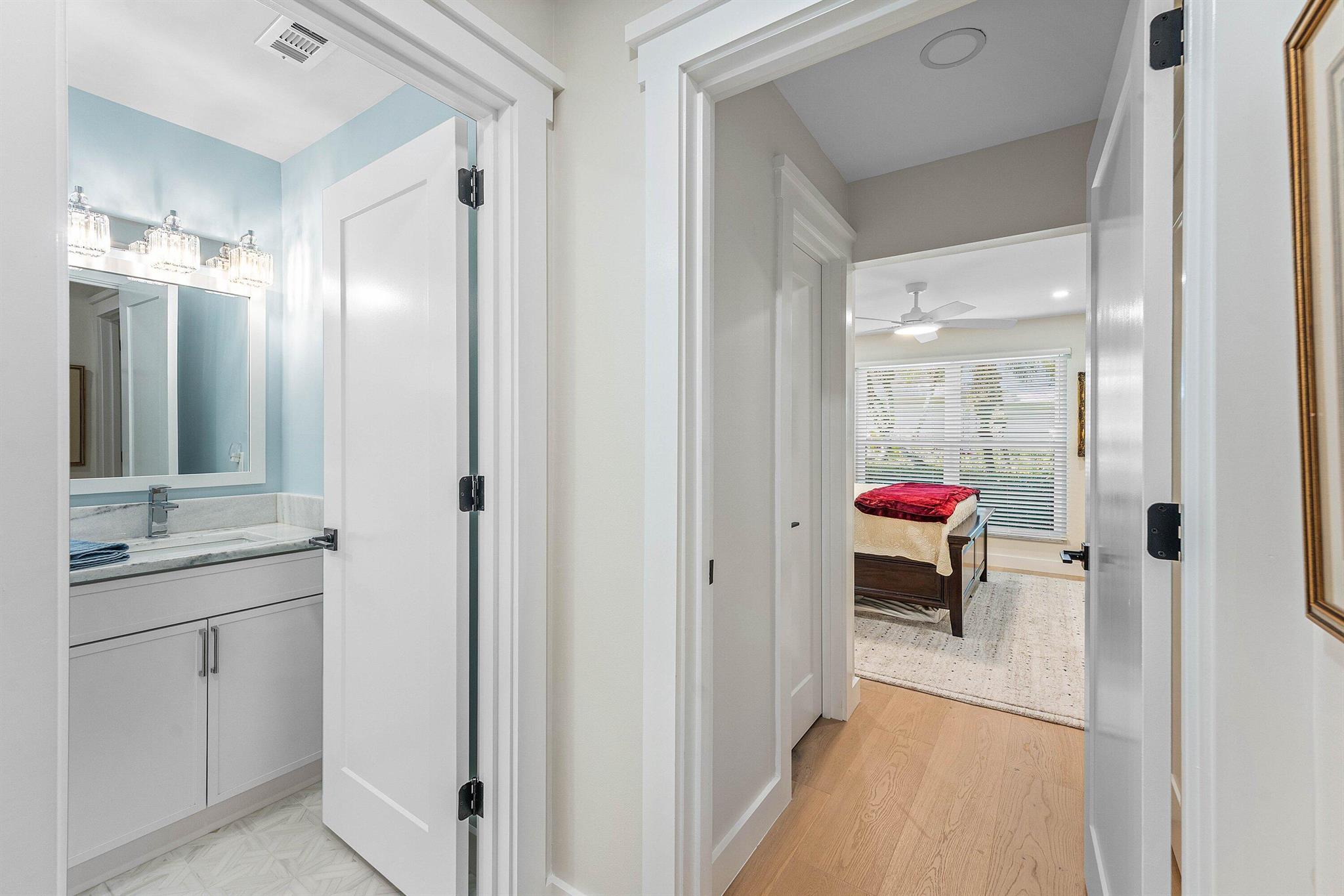 EASTPOINTE COUNTRY CLUB 1 - Residential