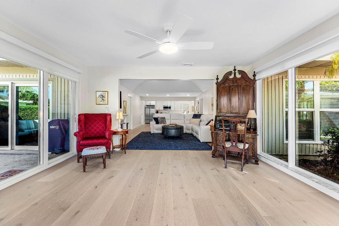 EASTPOINTE COUNTRY CLUB 1 - Residential