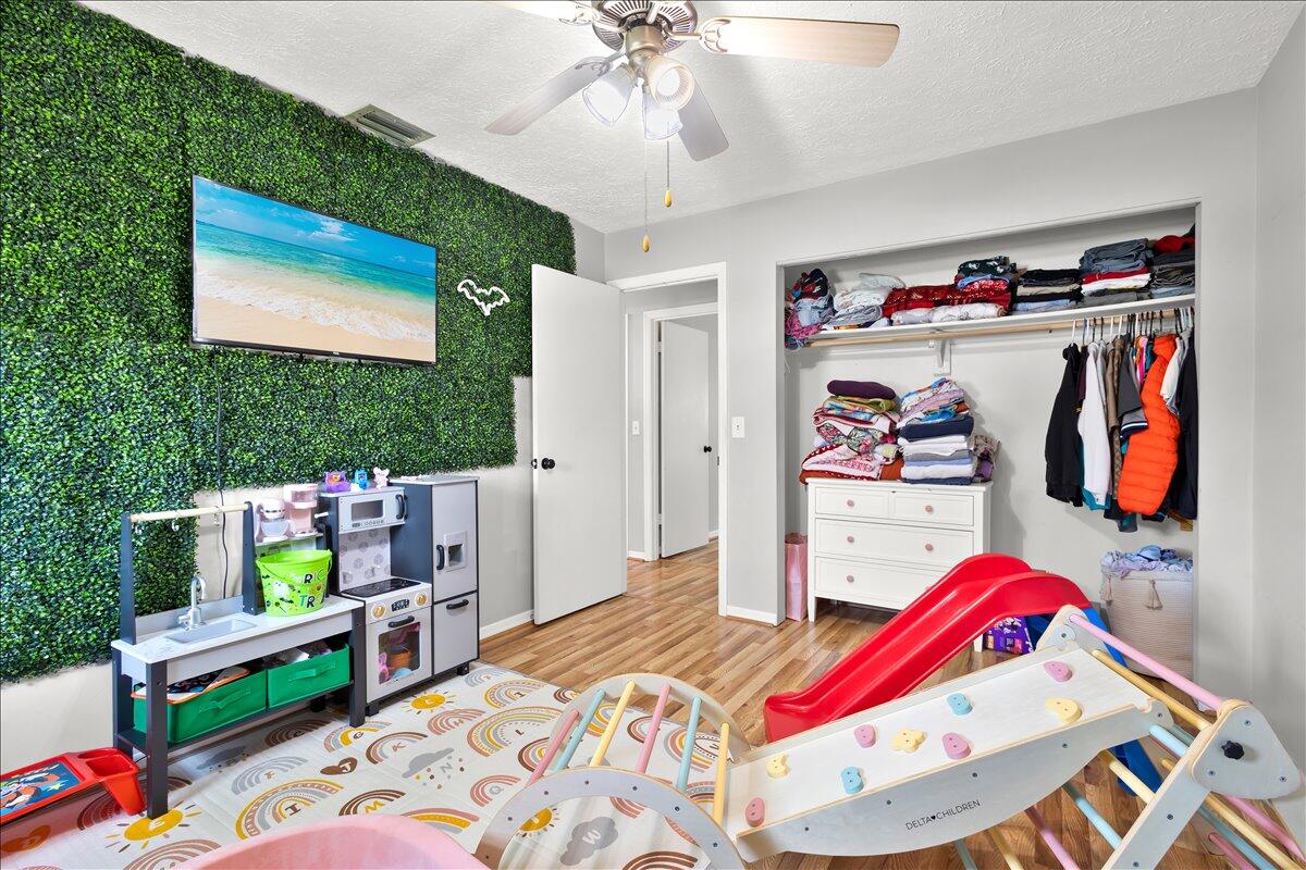 PORT ST LUCIE SECTION 3 - Residential