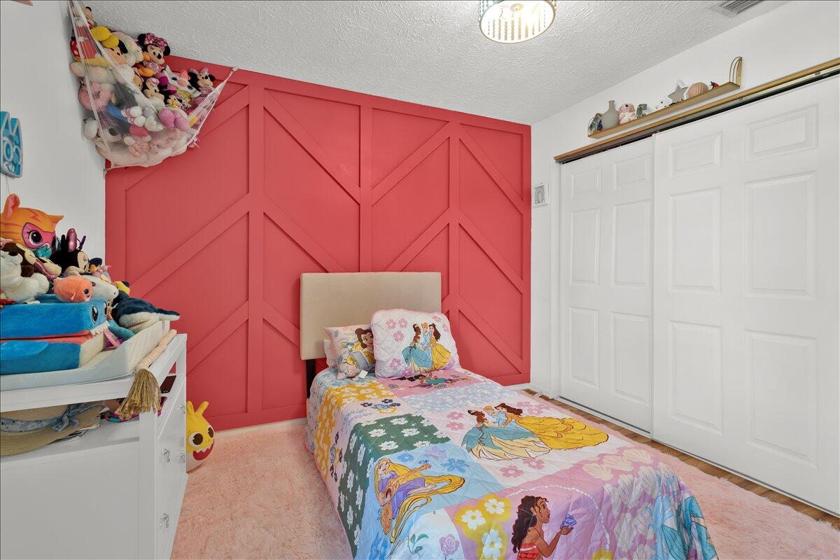 PORT ST LUCIE SECTION 3 - Residential