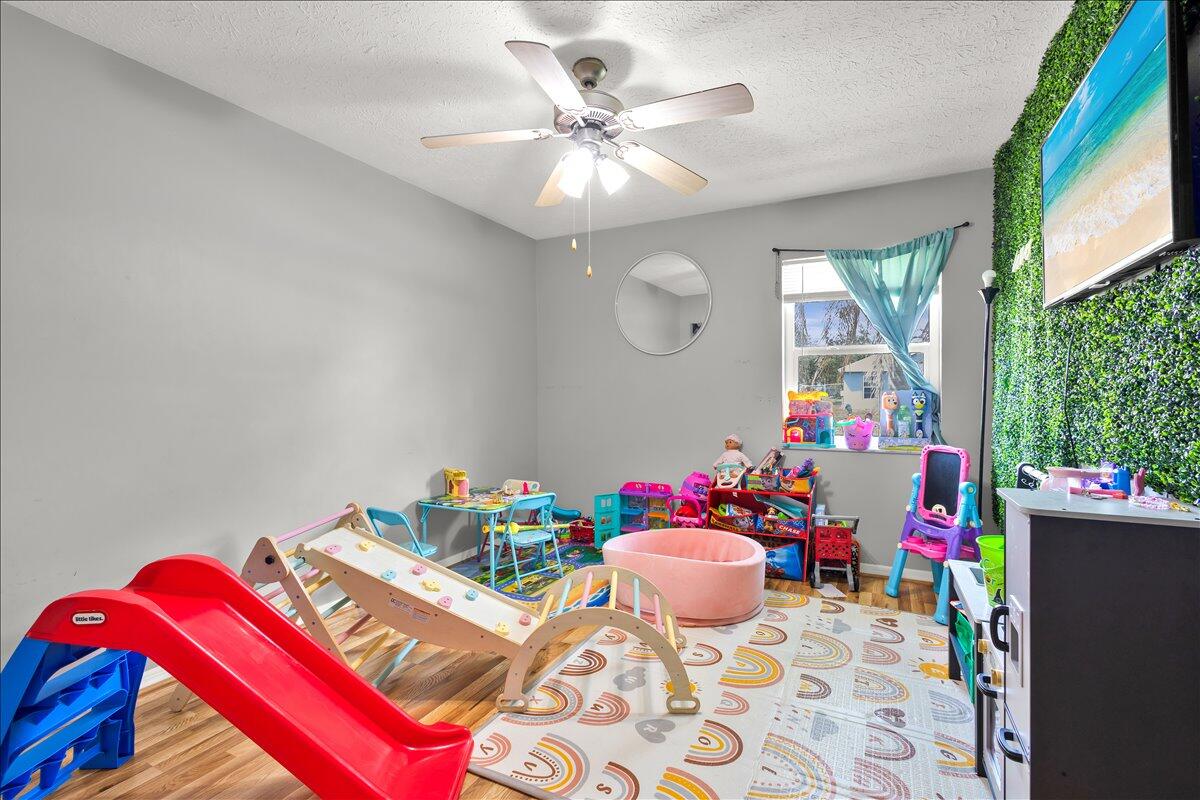 PORT ST LUCIE SECTION 3 - Residential