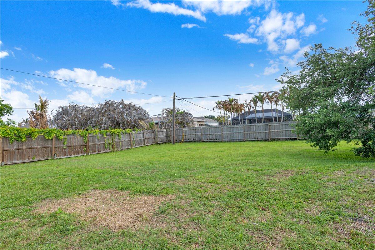 PORT ST LUCIE SECTION 3 - Residential