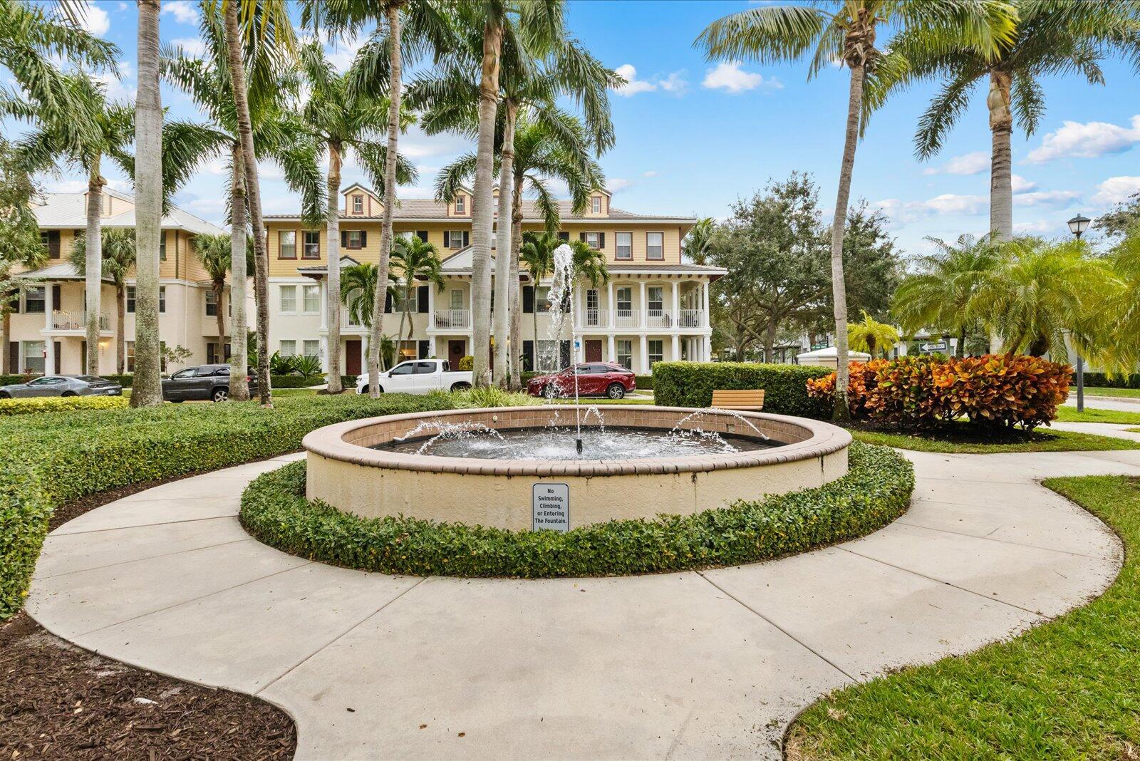 ABACOA TOWN CENTER 3 - Residential