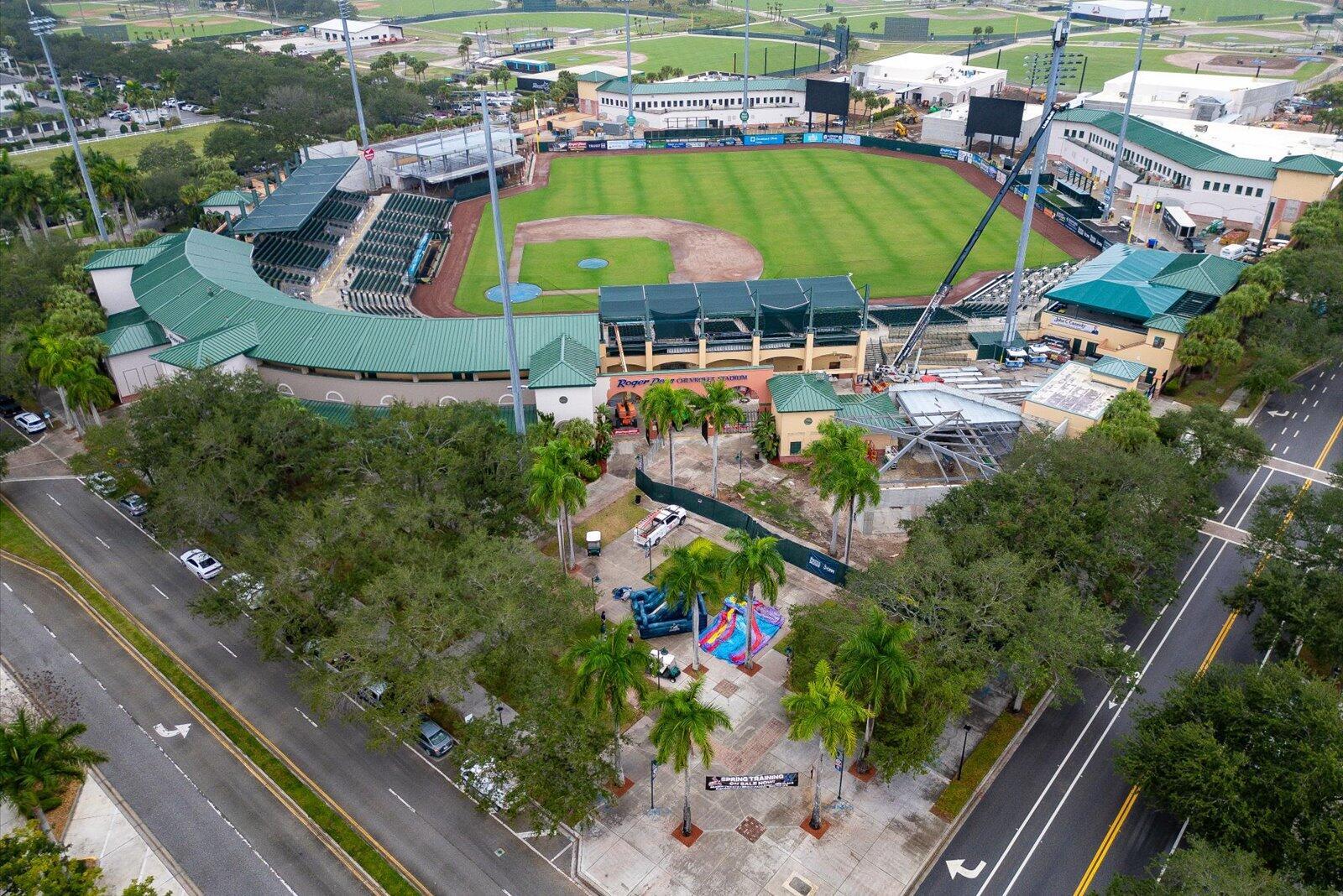 ABACOA TOWN CENTER 3 - Residential