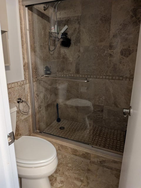 Tiny photo for 907 Cypress Terrace #205, Pompano Beach, FL 33069 (MLS # B26069108)