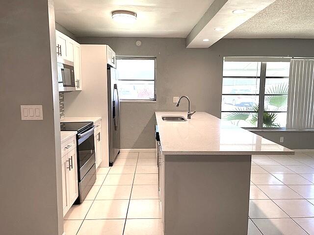 HIGH POINT OF DELRAY BEACH CONDO SEC II - Residential