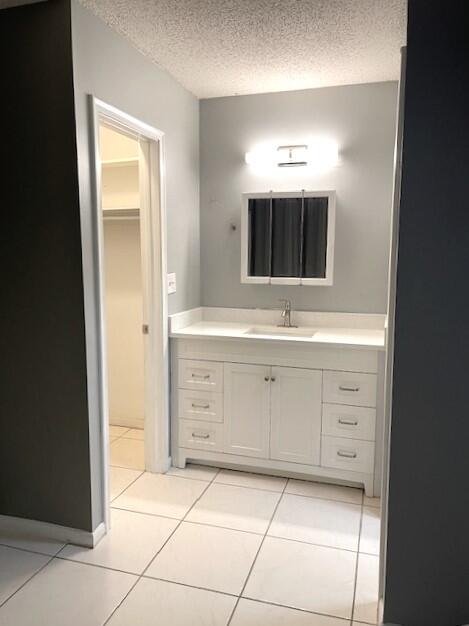 HIGH POINT OF DELRAY BEACH CONDO SEC II - Residential