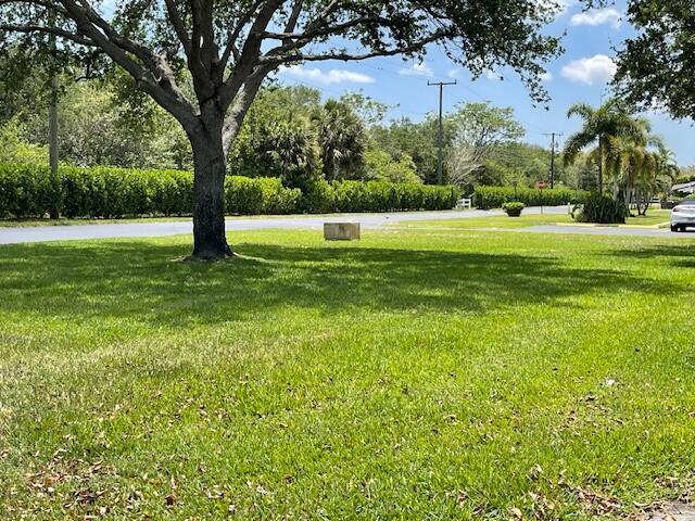 HIGH POINT OF DELRAY BEACH CONDO SEC II - Residential