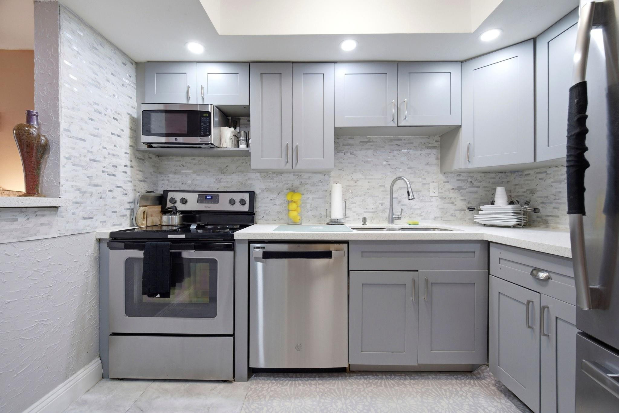 TAM O SHANTER VILLAS - Residential