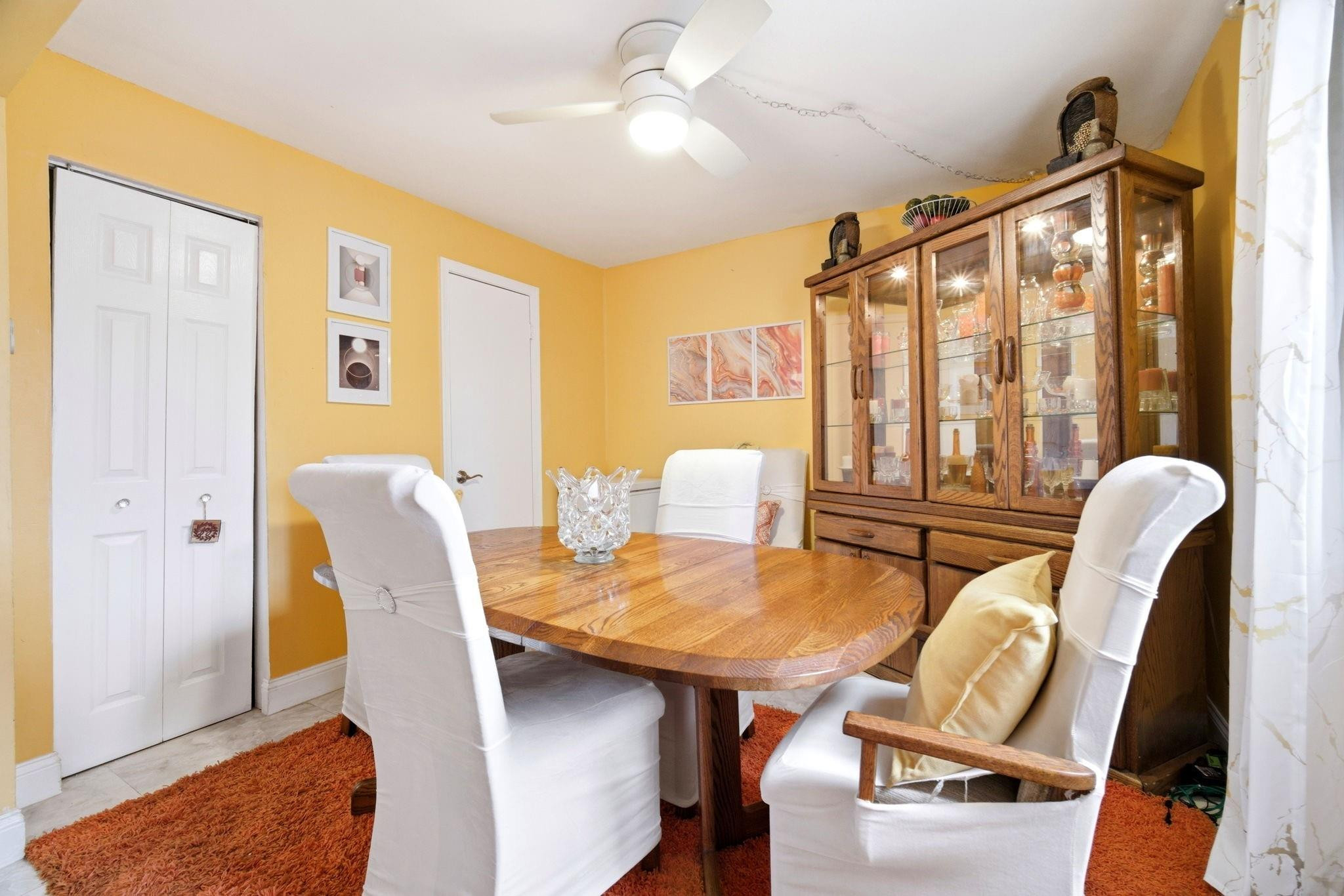 TAM O SHANTER VILLAS - Residential