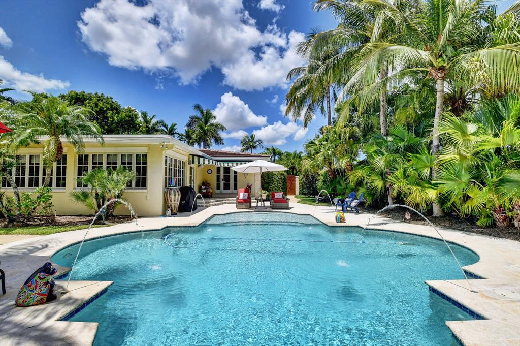 LAKEVIEW HEIGHTS UNIT 1 D - Residential