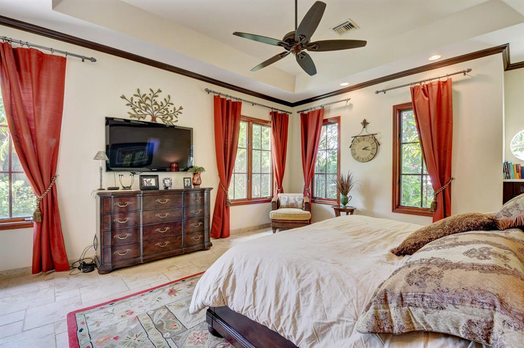 LAKEVIEW HEIGHTS UNIT 1 D - Residential