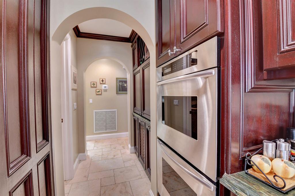 LAKEVIEW HEIGHTS UNIT 1 D - Residential