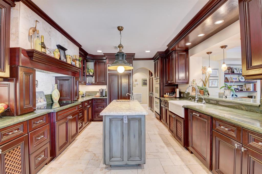 LAKEVIEW HEIGHTS UNIT 1 D - Residential