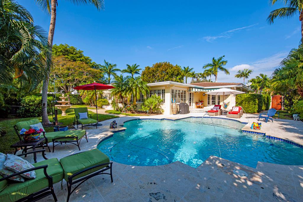 LAKEVIEW HEIGHTS UNIT 1 D - Residential