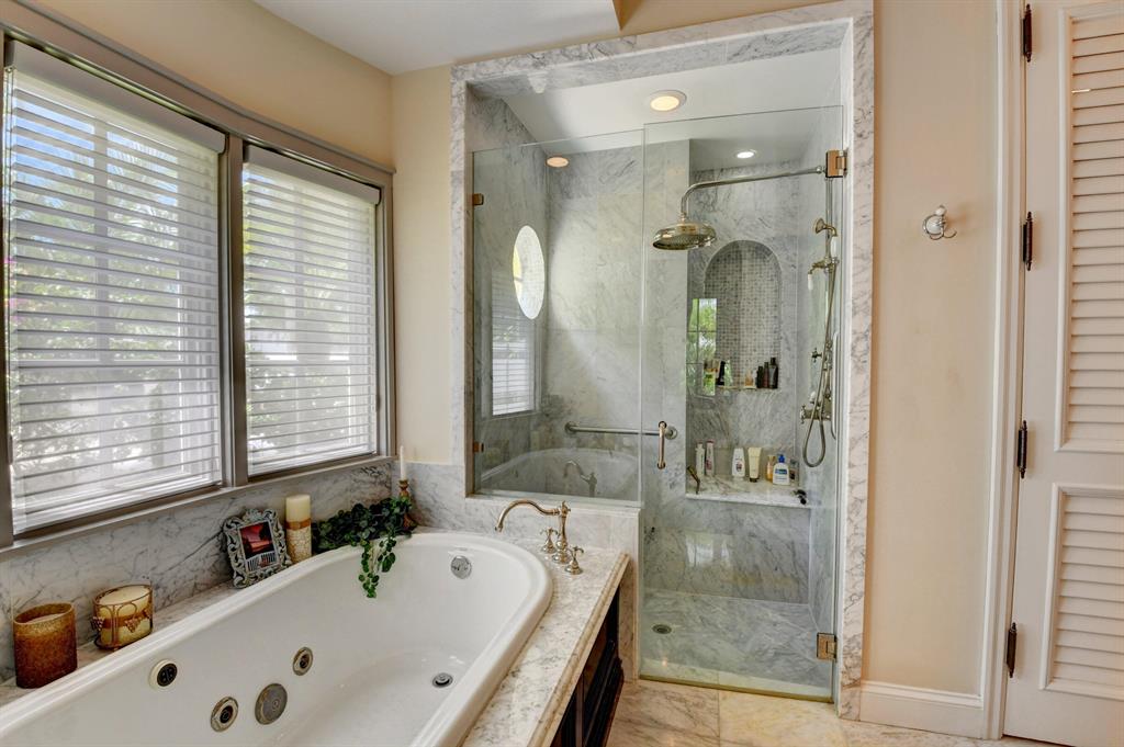 LAKEVIEW HEIGHTS UNIT 1 D - Residential