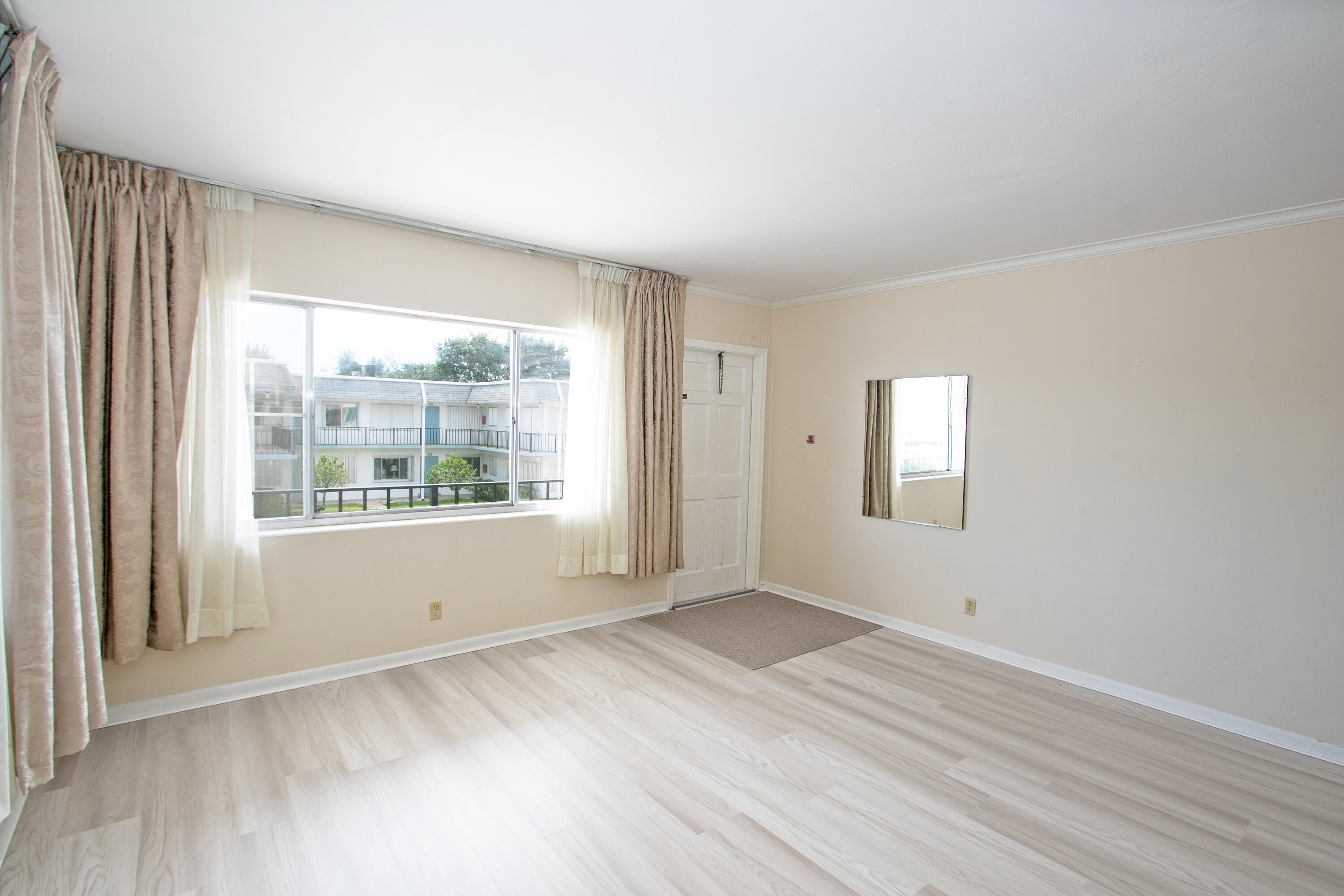 3240 Lake Osborne Drive 208