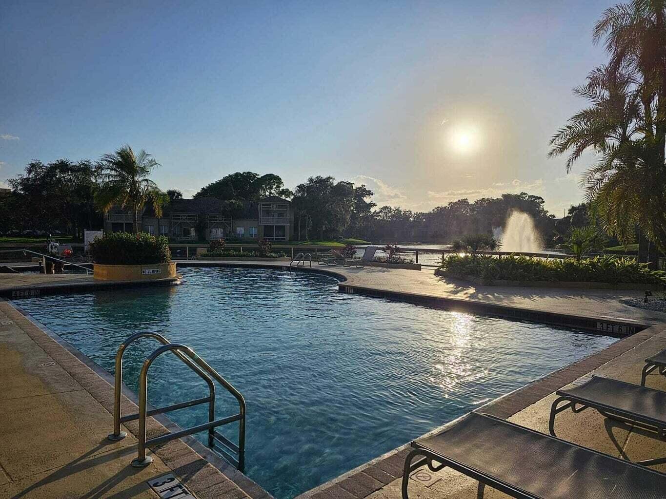 PALM LAKE CONDO - Residential Lease